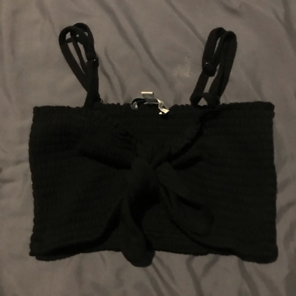 EXPRESS BOW CROP TOP - Picture 1 of 3